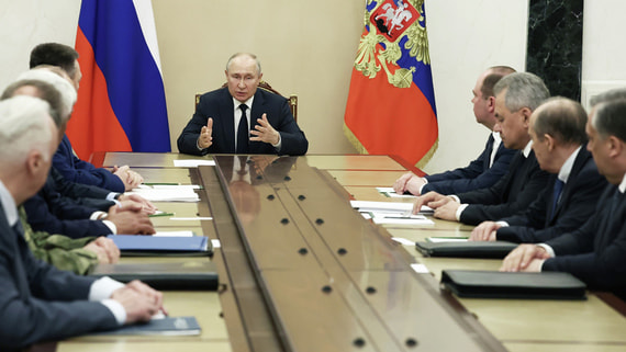 Песков: Путин проводит совещание с руководителями силовых ведомств