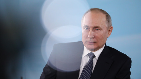 Путин призвал принять закон об отмене НДС для туроператоров до конца весенней сессии