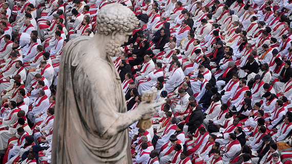 В Ватикане прошло прощание с Бенедиктом XVI
