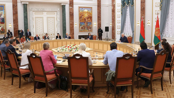 Александр Лукашенко поделился своими представлениями о мирном процессе