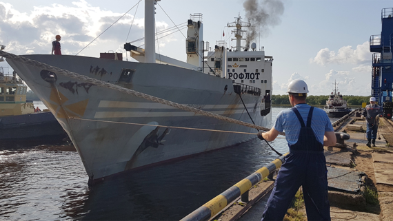 Правительство расширило субсидирование перевозок по Севморпути