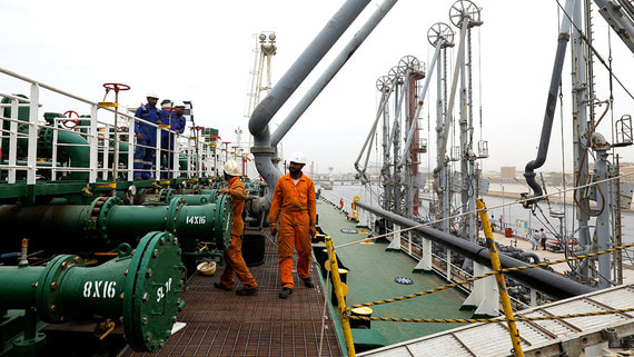 Пакистан просит скидок на новые поставки нефти из России