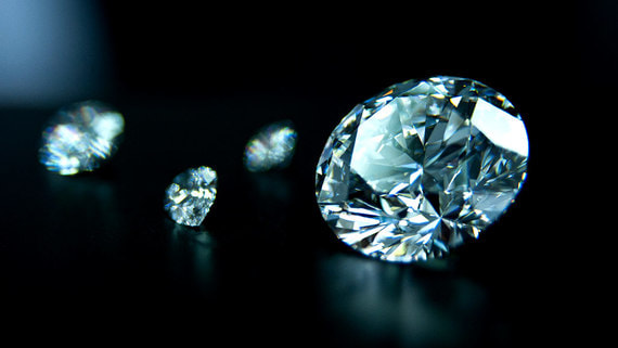 Глобальное падение цен сократило расходы Индии на импорт алмазов на 43%
