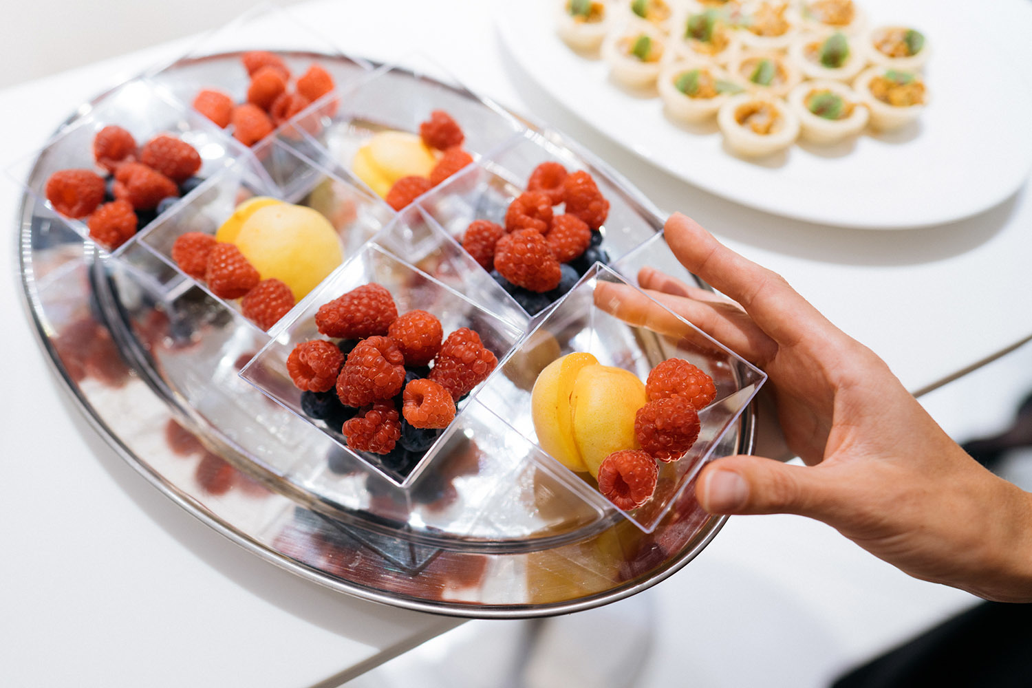 Изначально ферма Rendez-Vous задумывалась как источник овощей и фруктов для корпоративной столовой компании