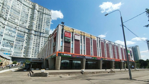 Принадлежавший Микаилу Шишханову торговый центр «Премьера» меняет владельца