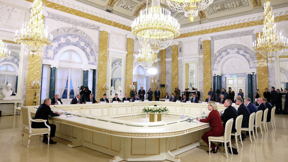 Владимир Путин пообщался с попечительским советом Мариинского театра впервые с 2017 года