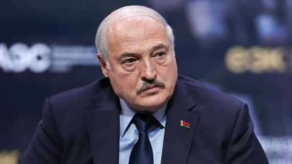 Лукашенко потребовал у России компенсации за задержку с АЭС