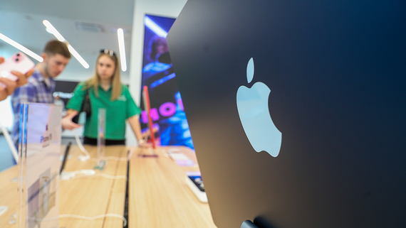 Суд может оштрафовать Apple на 100 000 рублей за сбор данных россиян