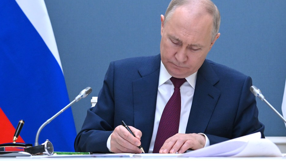 Путин разрешил операции с долями в уставном капитале USM