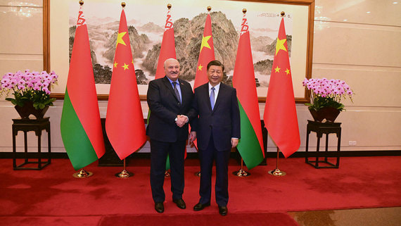Александр Лукашенко приехал в гости к Си Цзиньпину второй раз за год