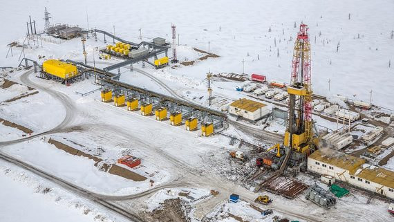 На фоне небольшого роста добычи в начале января 2023 г. экспорт нефти из России увеличился