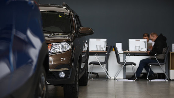 АЕБ прогнозирует рост авторынка в России в 2023 году на 12%