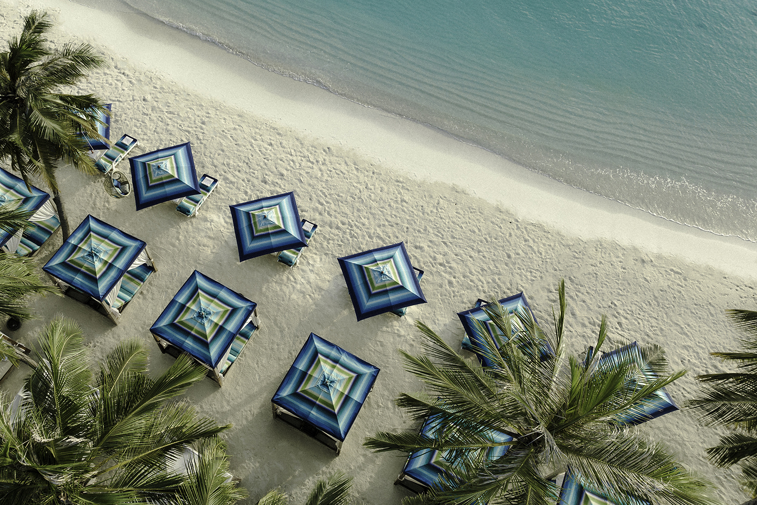 Узнаваемые фирменные принты Missoni будут представлены в кастомизированных деталях по всему курорту