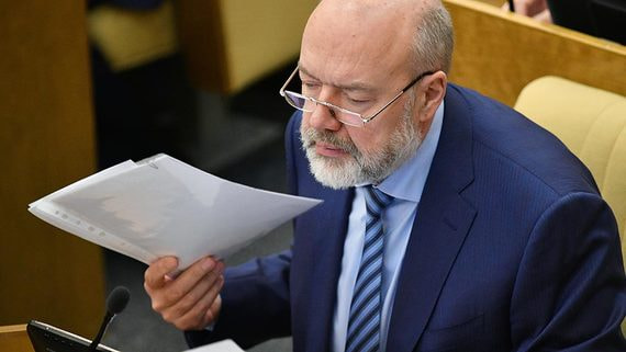 Павел Крашенинников и его коллеги считают, что депутатов нужно избавить от волокиты с декларациями
