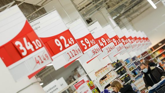 Потребительский спрос стагнирует, но активность предприятий нельзя назвать подавленной