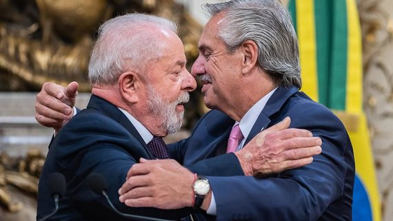 Левоцентристская администрация Бразилии возвращается к региональной интеграции