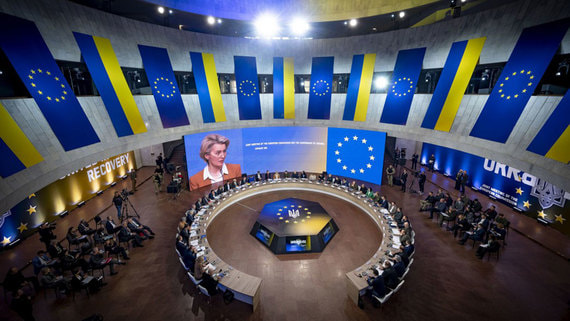 Визит фон дер Ляйен в Киев призван в очередной раз уверить Украину и ее граждан в лояльности Евросоюза