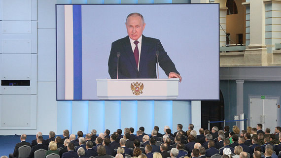СМИ: Путин может выступить с посланием Федеральному собранию 27-28 февраля