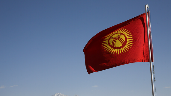 Жапаров призвал США не вмешиваться во внутренние дела Киргизии