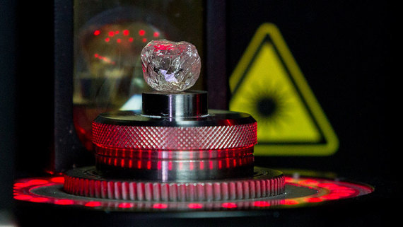 Чистая прибыль "Алросы" в 2023 году сократилась на 15%