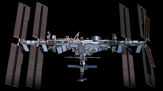 В Роскосмосе заявили об утечке воздуха на борту МКС
