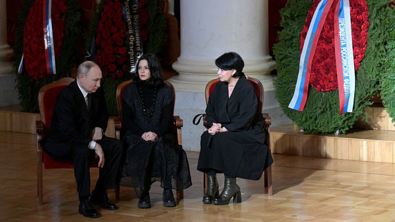 Путин посетил церемонию прощания с Лебедевым