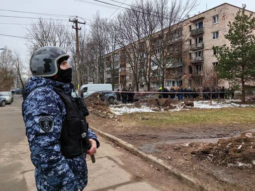 Беглов пообещал компенсации жильцам поврежденного дома в Санкт-Петербурге