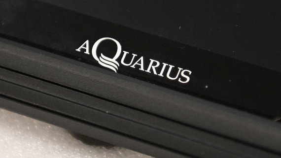 Производитель электроники «Аквариус» судится с компанией группы Fplus