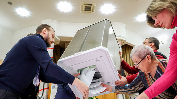 Путин лидирует на выборах президента в новых регионах