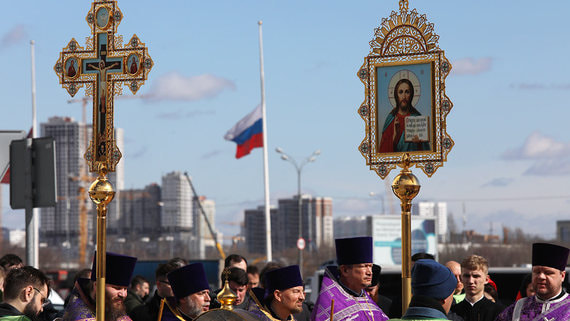 Как Россия переживает девятый день после теракта в «Крокусе»