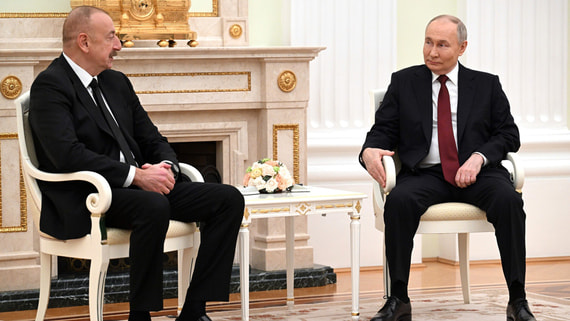 Путин и Алиев обсудили безопасность на Кавказе и транспортные вопросы