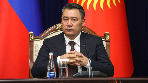 Президент Киргизии посетит парад Победы в Москве