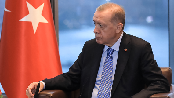 Эрдоган объяснил перенос визита в США