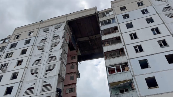 В Белгороде из-за атаки ВСУ обрушился подъезд многоэтажного дома