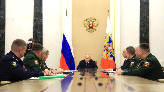Путин заявил, что изменений в Генштабе не будет
