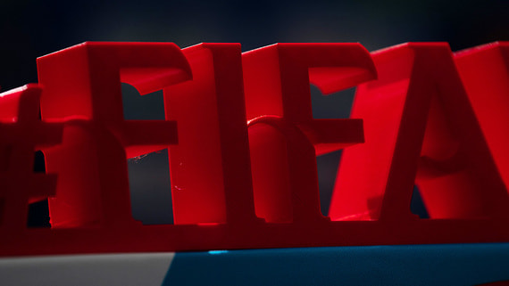 ФИФА планирует разрешить национальным чемпионатам проводить матчи за рубежом