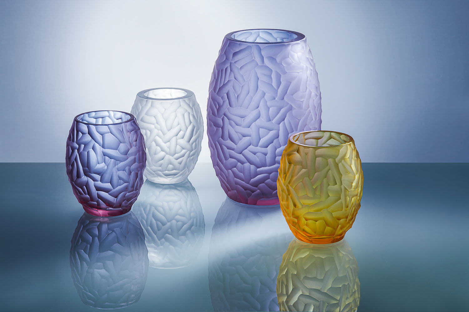 Вазы из цветного хрусталя Avdeev Crystal