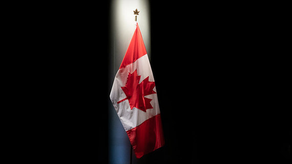 Канада ввела санкции против двух физических и шести юридических лиц из России