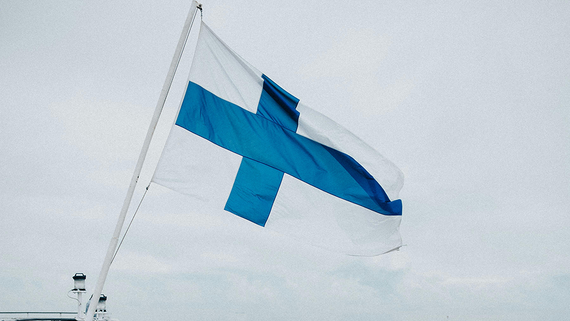 Кабмин Финляндии внес в парламент законопроект о депортации беженцев из России
