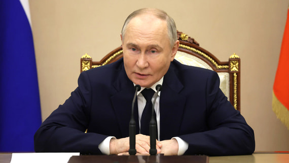 Путин поручил к октябрю утвердить индивидуальные программы развития 10 регионов