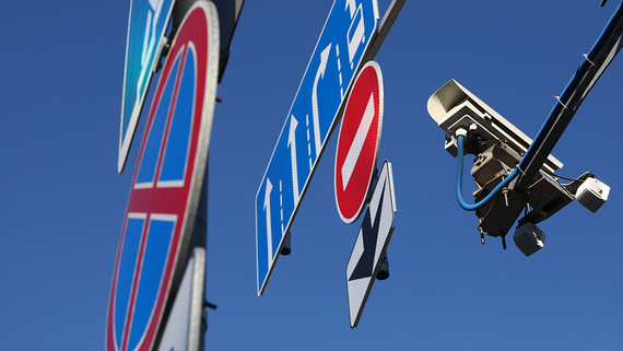 «Коммерсантъ»: Минтранс согласовал новые правила применения дорожных камер