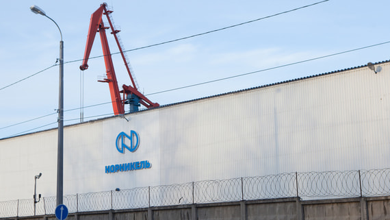 «Норникель» планирует построить завод по производству платины в Бахрейне