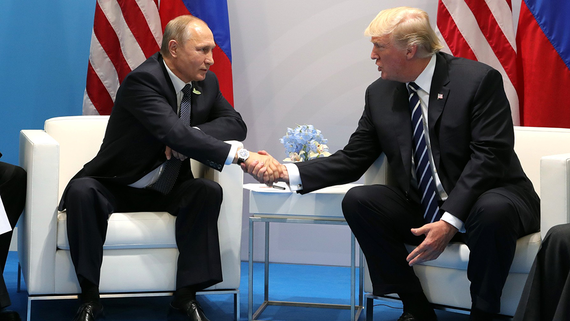 Песков: Путин не контактирует с Трампом