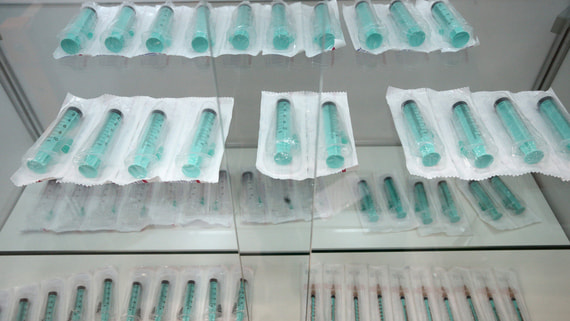 Эксперимент по маркировке шприцов и презервативов начнется в России с сентября