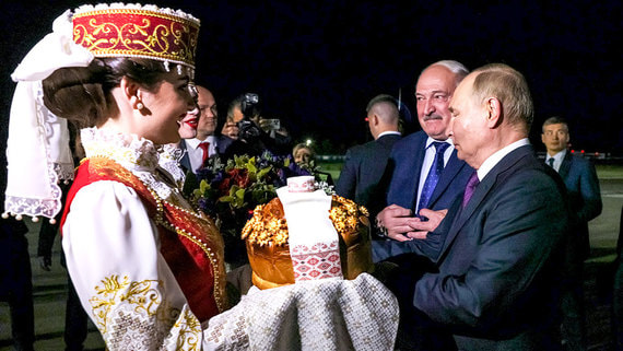 Как проходит официальный визит Владимира Путина в Белоруссию