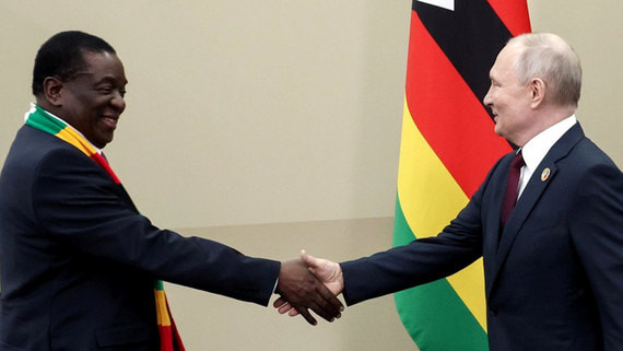 Зарубежными гостями Путина на ПМЭФе станут лидеры Боливии и Зимбабве