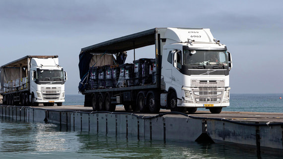 Через пирс США в Газу доставили только 120 грузовиков