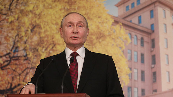 Путин назвал абсолютным бредом заявления о желании России напасть на Европу