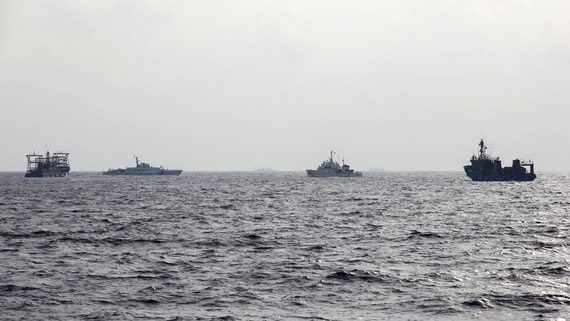 Минобороны Филиппин обвинило береговую охрану КНР в захвате судна