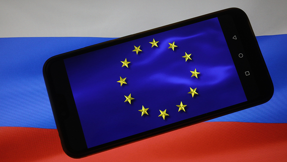 ЕС внесет в черный список 20 физлиц и 22 юрлица в рамках санкций против РФ